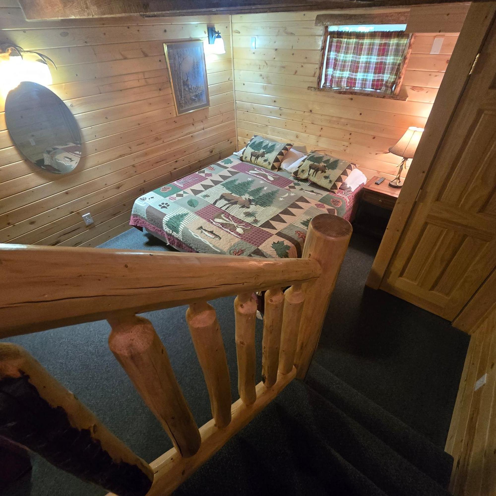 Jared'S Wild Rose Ranch Resort Island Park Room photo